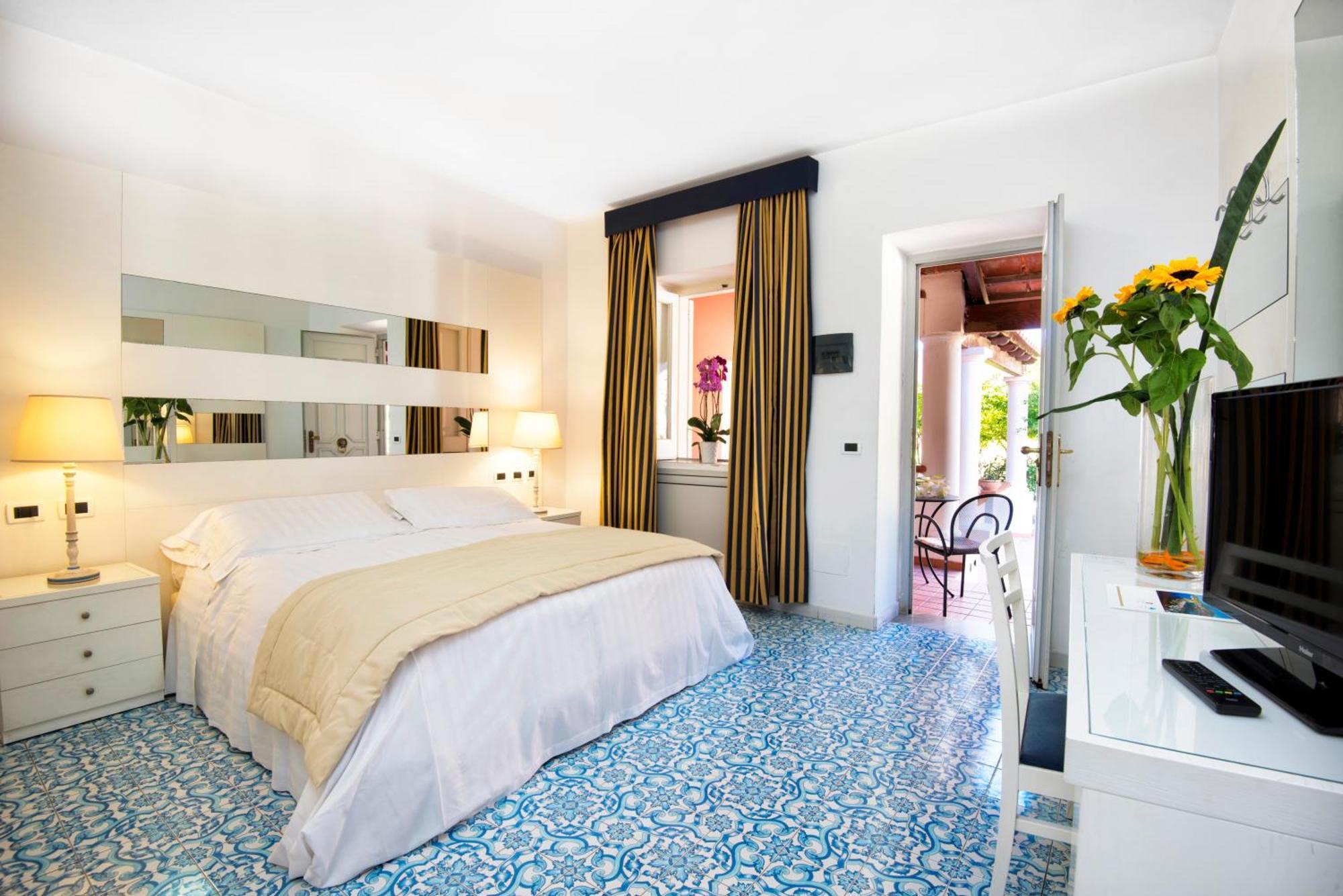 Comfort Double or Twin Room